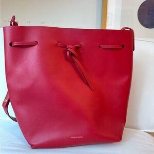 Manure Gavriel bucket bag in red leather